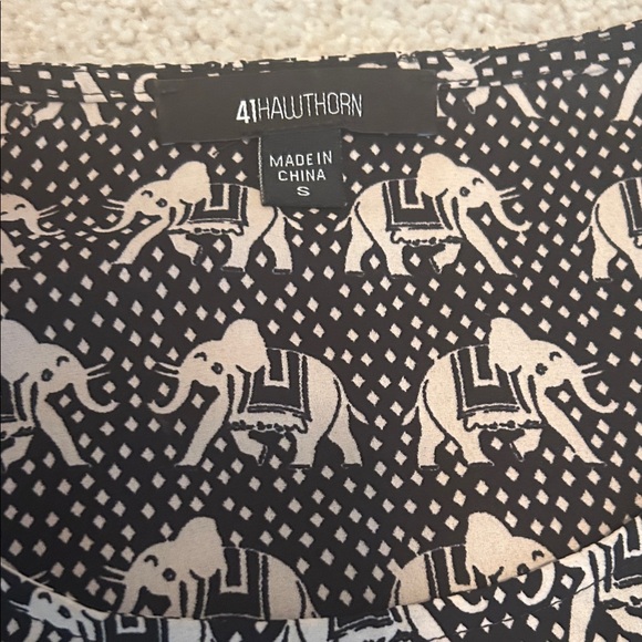 41 Hawthorn Black and White Blouse - Picture 2 of 6